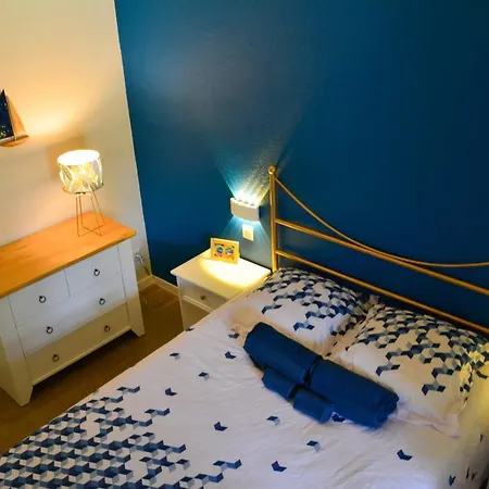 40 **** Golf Surf A Pieds Holiday home